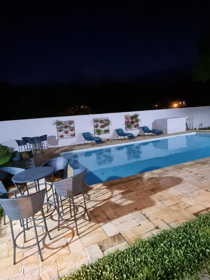 Casa Dom Quixote, Pequena Chacara No Centro Da Cidade Villa Atibaia Eksteriør billede