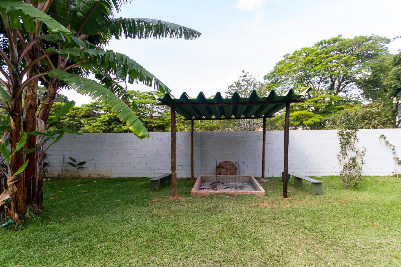 Casa Dom Quixote, Pequena Chacara No Centro Da Cidade Villa Atibaia Eksteriør billede